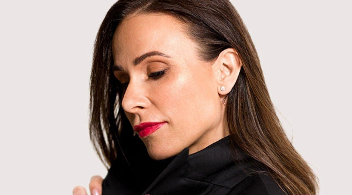 Summer-Ready Makeup: Makeup Tips for Women Over 40 - Adorn Cosmetics