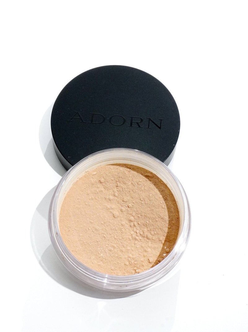 Light-medium mineral powder foundation for mature skin – SPF 20+ zinc oxide; won't settle into fine lines.