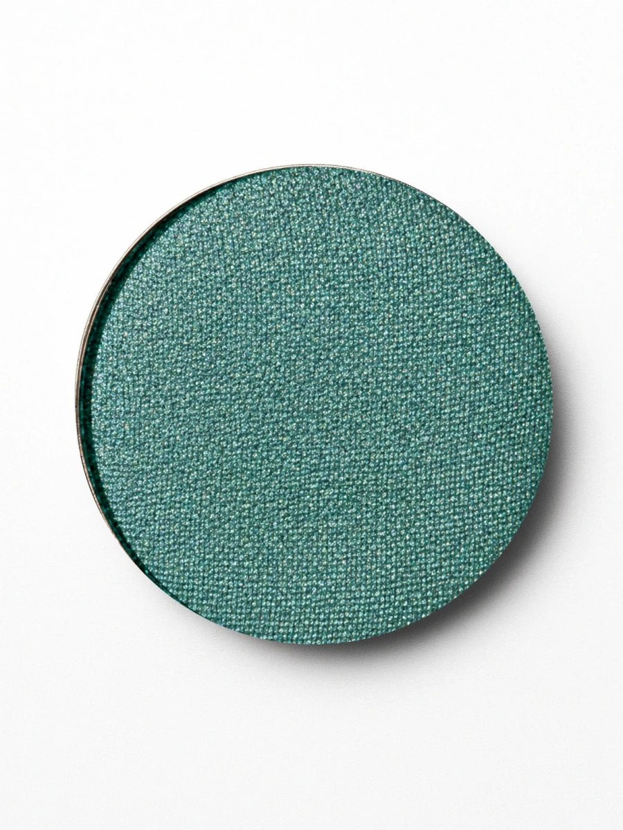 Adorn mineral eyeshadow in Teal — gentle colour for sensitive eyes