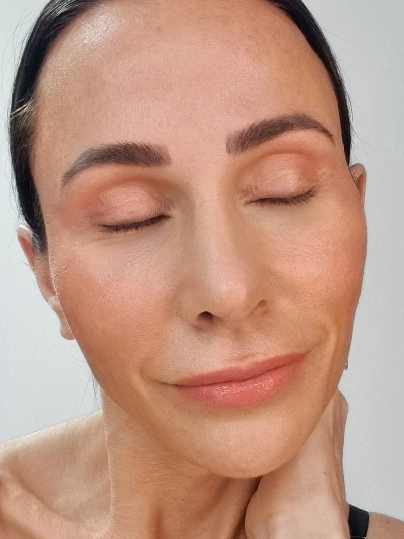 Oil Control Mineral Setting Powder | Refillable Setting Powder - Adorn Cosmetics