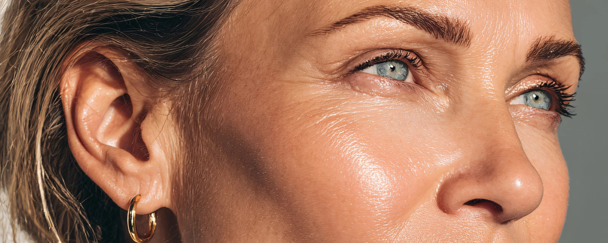 Hydrating-Natural-Foundation-Adorn-cosmetics